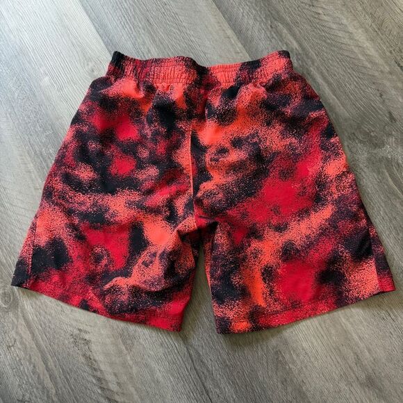 Under Armour Printed Shorts Red Black Neon Orange Youth Medium - Picture 6 of 8
